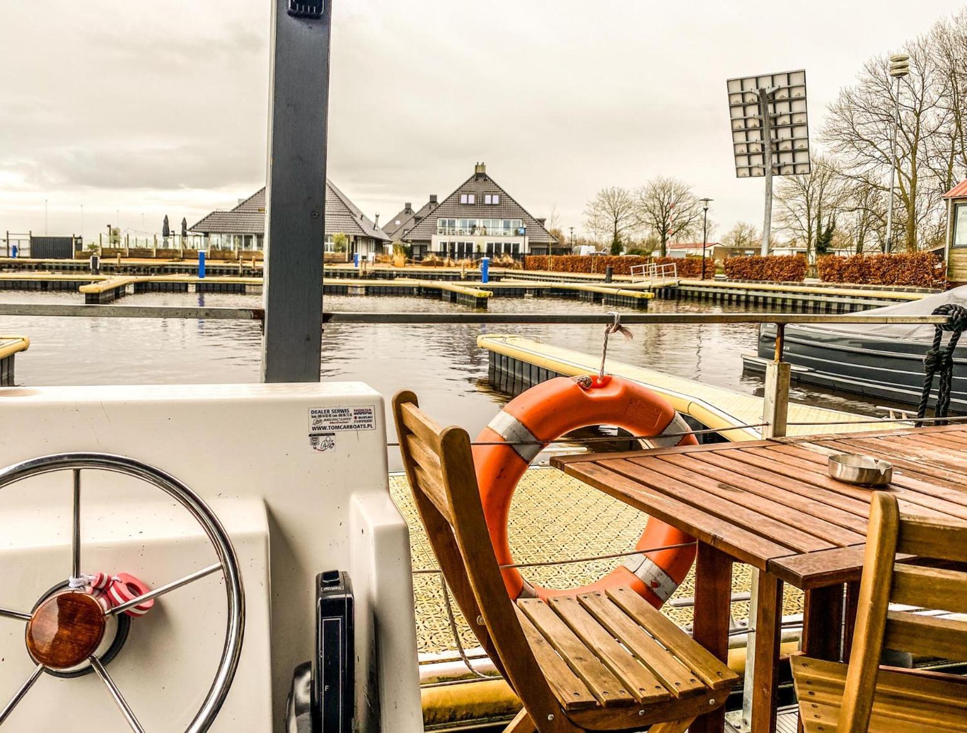 Houseboat Blue Sneekermeer Offingawier Ngoại thất bức ảnh